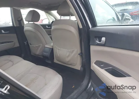 2017 Kia Optima Lx from USA, damaged, VIN 5XXGT4L39HG164571